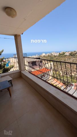 כבירים 72