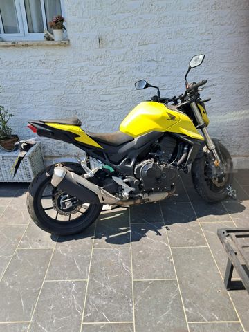מודעת רכב הונדה HORNET 750