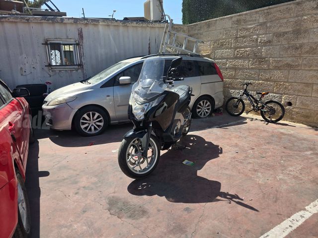 מודעת רכב הונדה אינטגרה 700