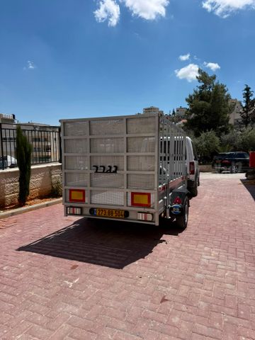 מודעת רכב נגרר (קראוון נגרר)