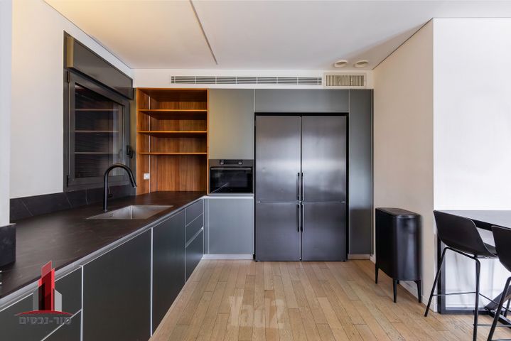 Ramat Gan, Israel 8