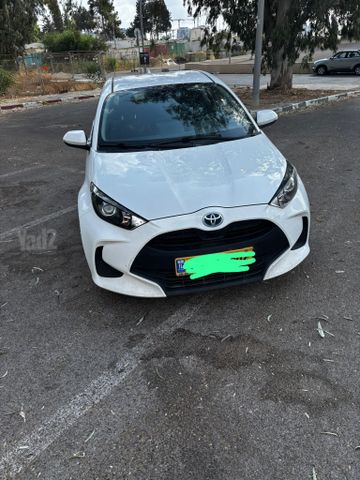 מודעת רכב טויוטה יאריס