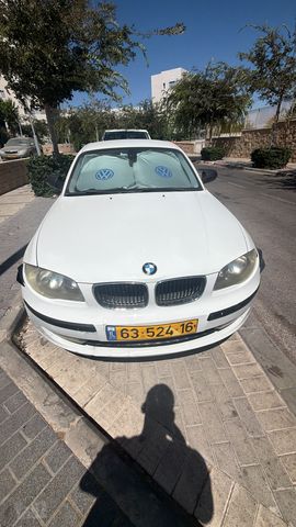 מודעת רכב ב מ וו סדרה 1