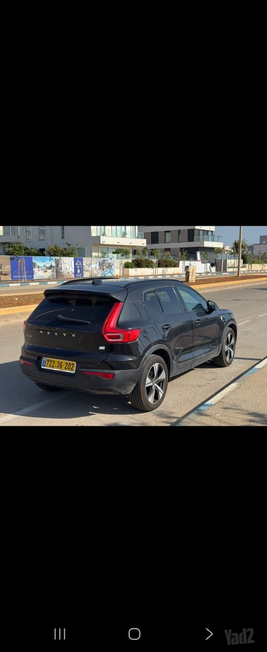 מודעת רכב וולוו XC40 1