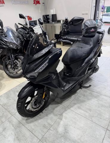 מודעת רכב סאן יאנג Jet 14 EVO