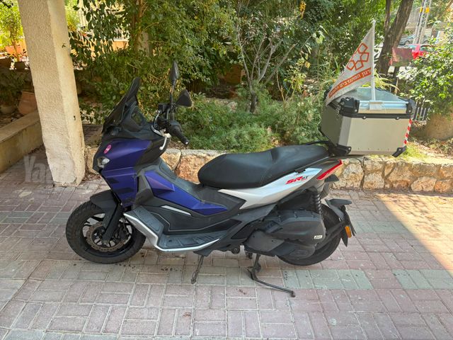 מודעת רכב אפריליה SR GT 125