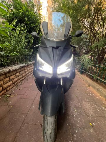 מודעת רכב סאן יאנג ג'וי-מקס Z-250