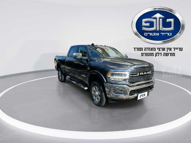 מודעת רכב דודג'
