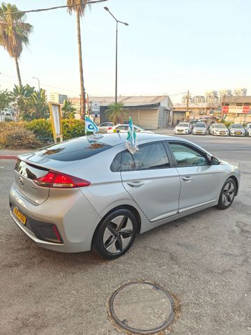 מודעת רכב יונדאי איוניק 2