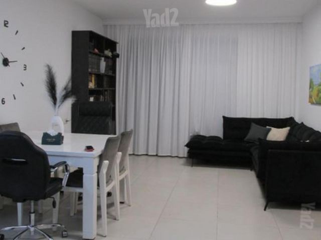 אריאל שרון 22