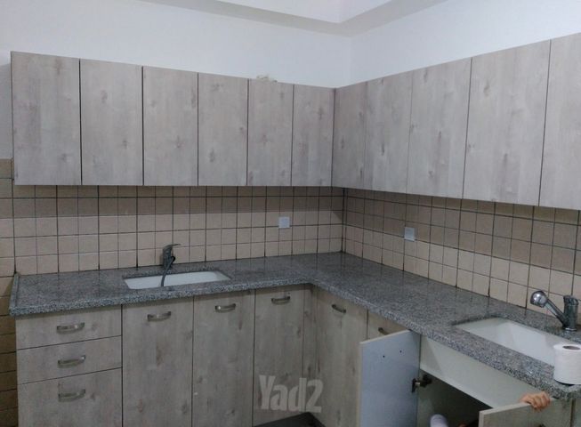 אבי עזרי 36