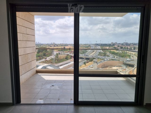 שושנה דמארי 2