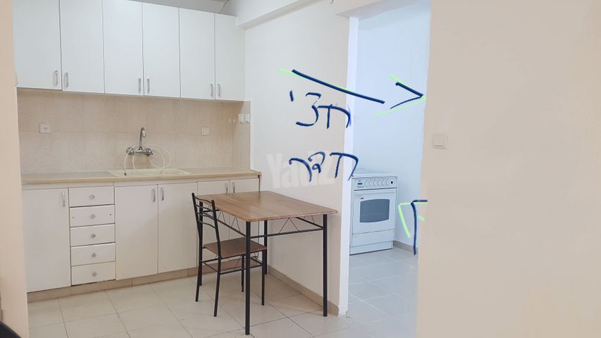 שלום צלח 34