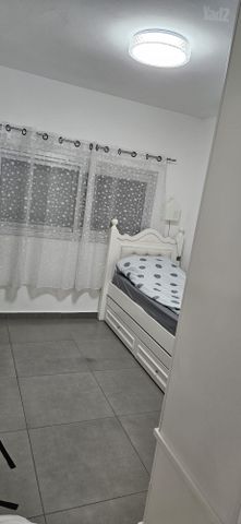 צביה לובטקין 28