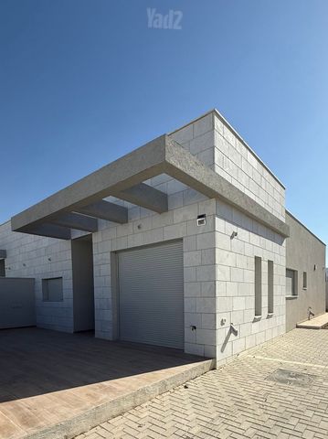 עוזי חיטמן 1