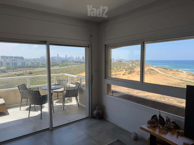 הרצל רוזנבלום 4