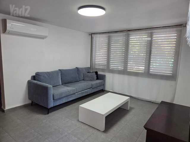 יוסף סרלין 28