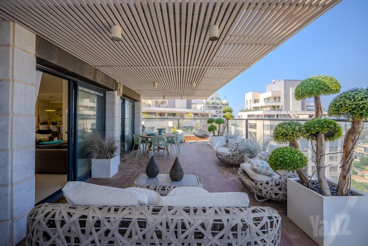 הדר המושבות החדשה / אם המושבות החדשה