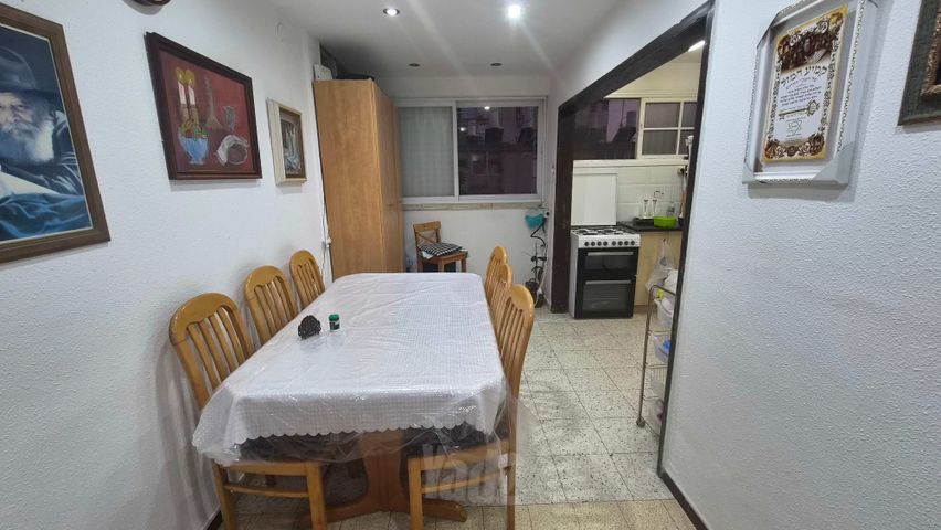 ד"ר יהושע טהון 12