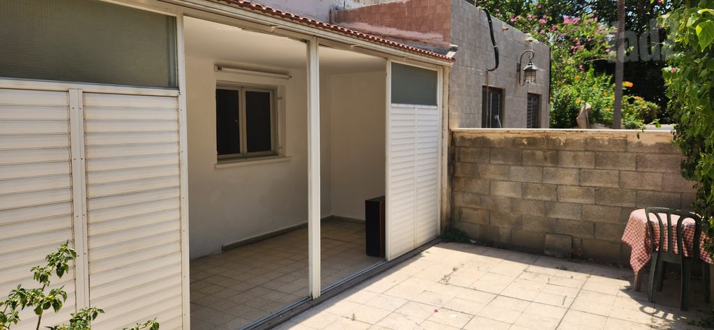 דירת גן, אזור הבילויים, רמת גן