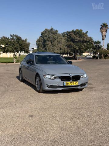 מודעת רכב ב מ וו סדרה 3 1