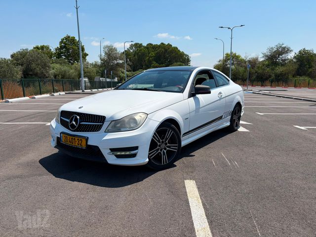 מודעת רכב מרצדס-בנץ C-class