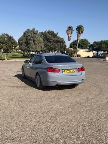מודעת רכב ב מ וו סדרה 3 2