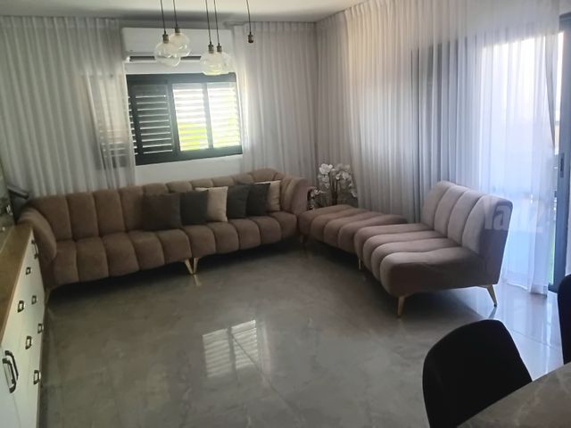 מרדכי מקלף 48