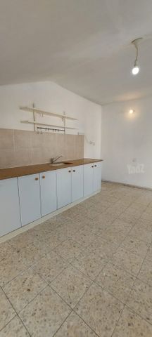 הגלעד 6
