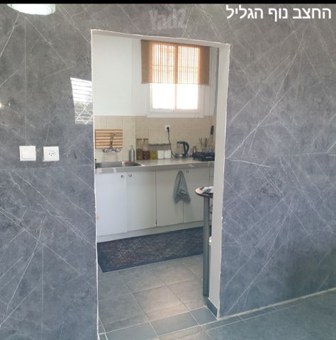 החצב 1