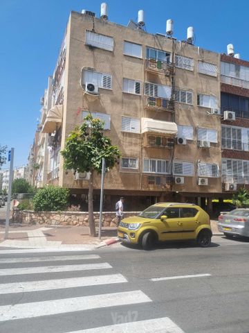 מונטיפיורי 