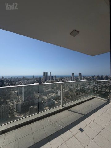 דרך מנחם בגין 144