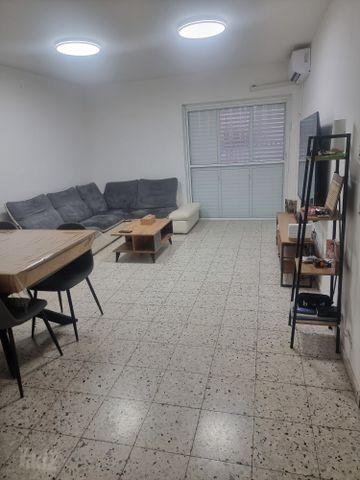 לסקוב 