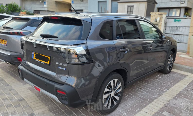 מודעת רכב סוזוקי S-Cross