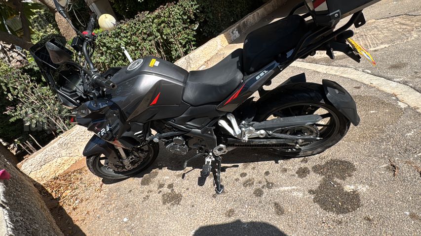 מודעת רכב בנלי TRK251