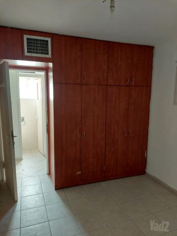 אבא אחימאיר 16