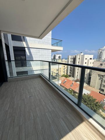 חנה סנש 16