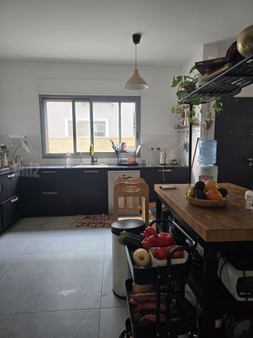 דרך השדות 45