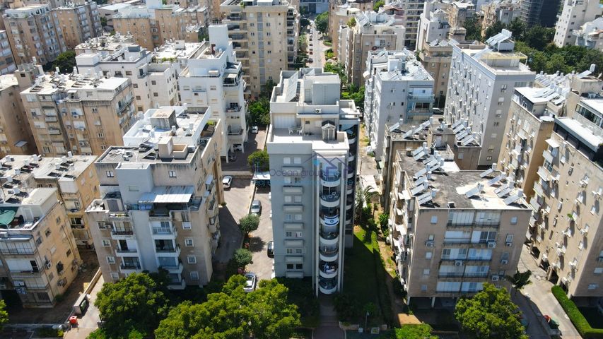 שדרות חיים וייצמן 65