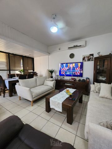 Petah Tikva, Israel 2