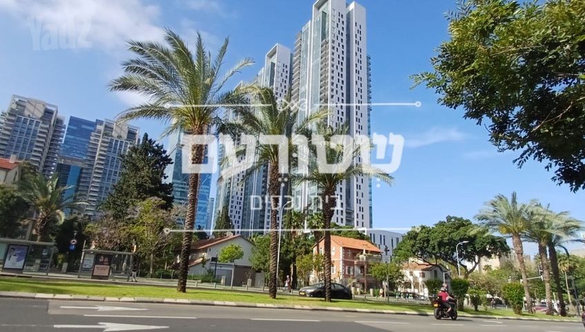 גני שרונה, קרית הממשלה