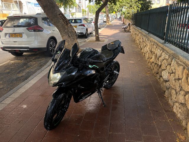 מודעת רכב קאוואסאקי אחר
