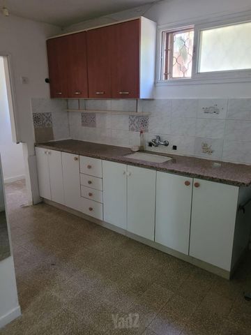 עזרא ונחמיה 15