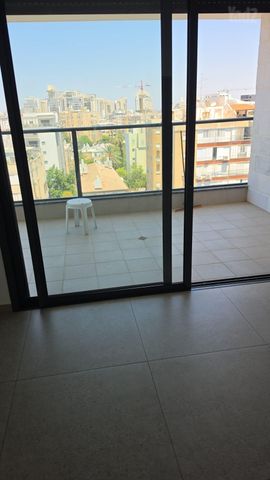 דרך זאב ז'בוטינסקי 8