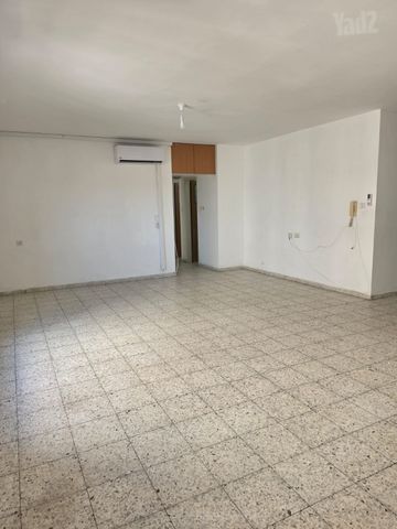 יהושע גיבשטיין 5