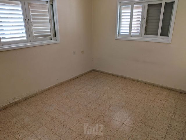 שד האוטהקר 4