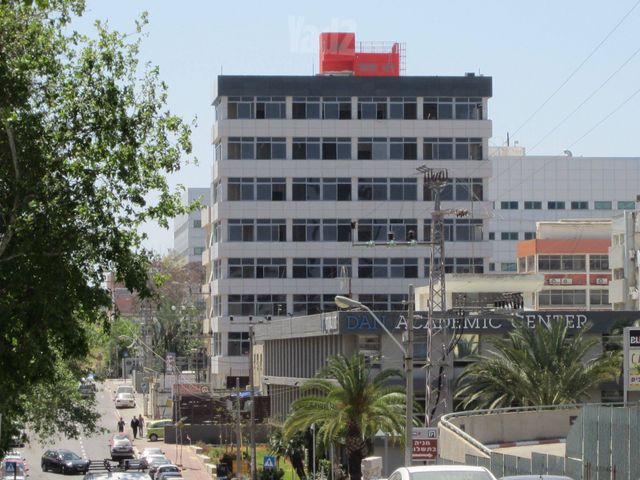 הסיבים 24