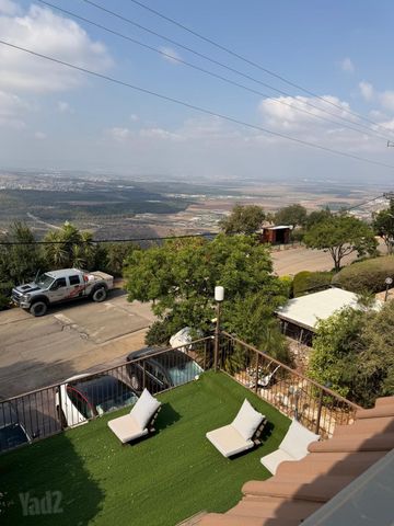 בית פרטי/ קוטג', גילון