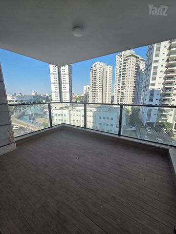 דירה, סלע, רחובות