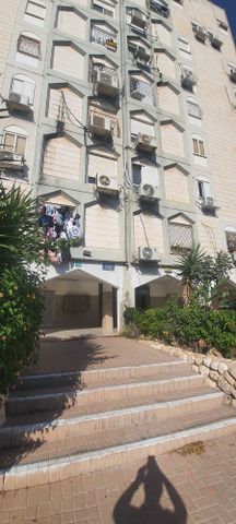 חיים לנדאו 